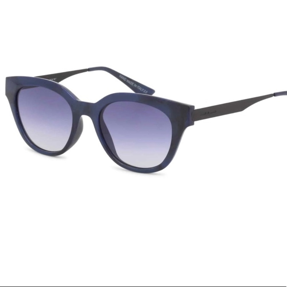 NWT Italia independent sunglasses